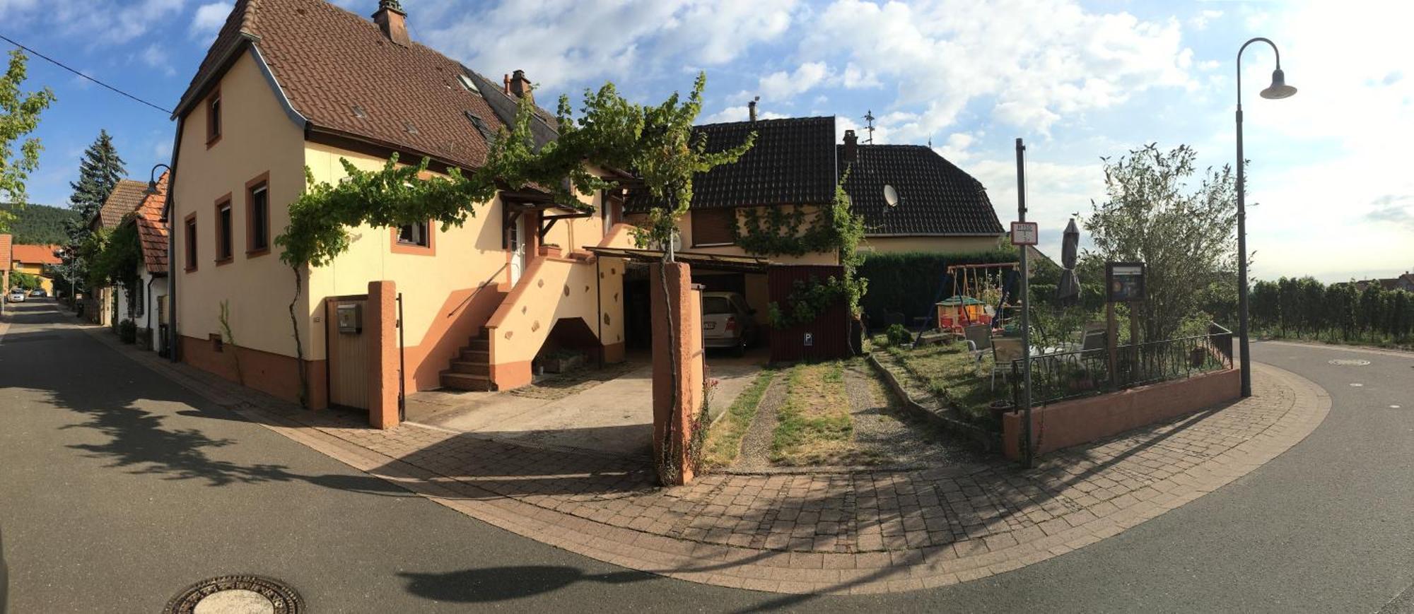 Ferienwohnung Suedpfalzblick Burrweiler Buitenkant foto